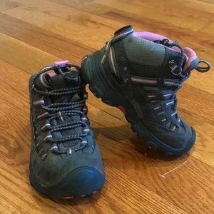Girls Keen boots